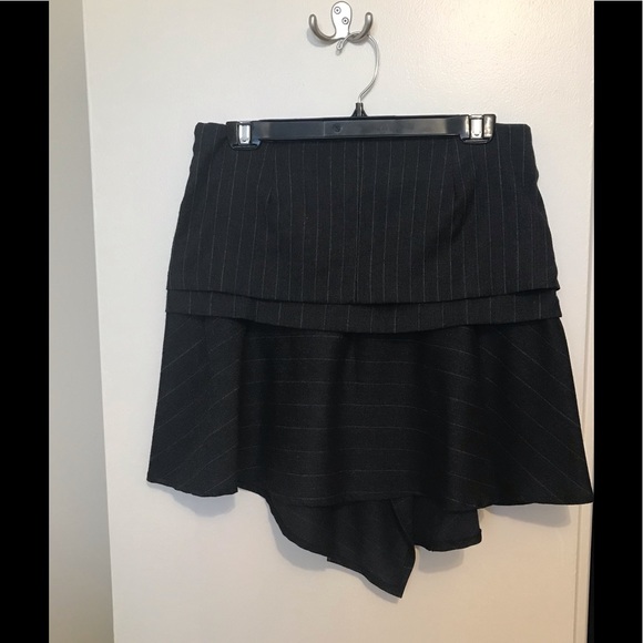 Le Château pinstripe layered skirt - Picture 2 of 5